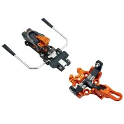 PLUM OAZO 8 23 -Ski Uitrusting Verkoopwinkel 9 116359 oazo 8 p 2300 22 04